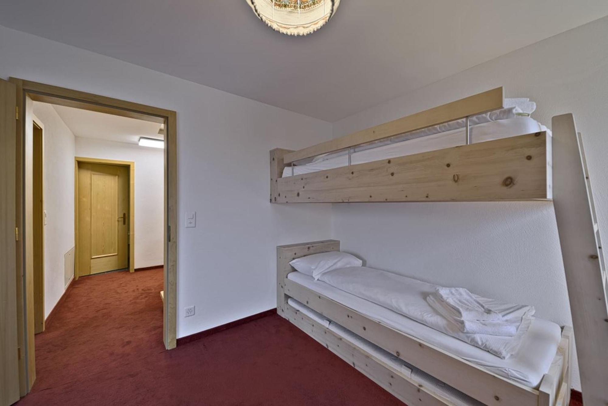 Chesa San Peider - Pontresina Apartment Bagian luar foto