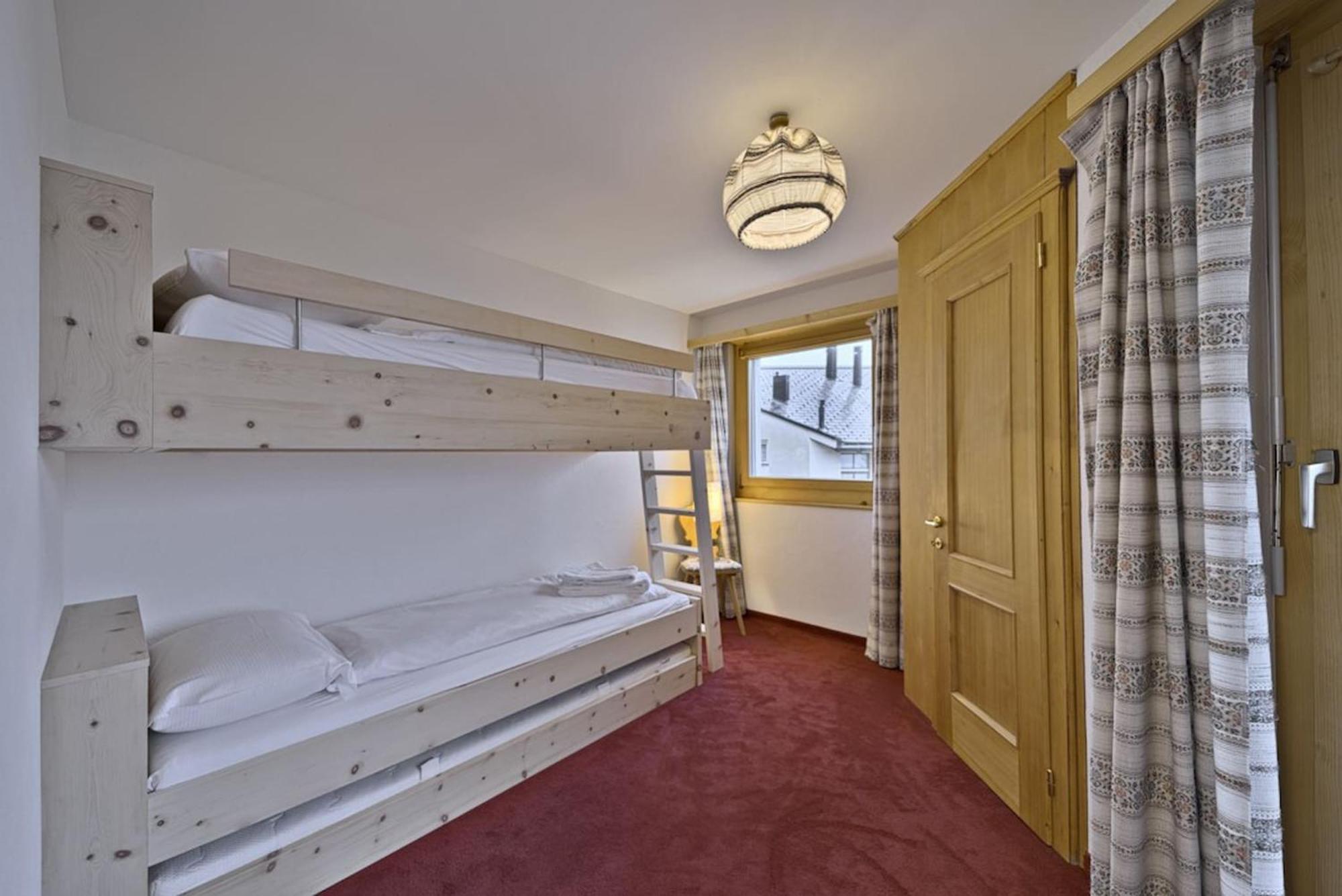 Chesa San Peider - Pontresina Apartment Bagian luar foto