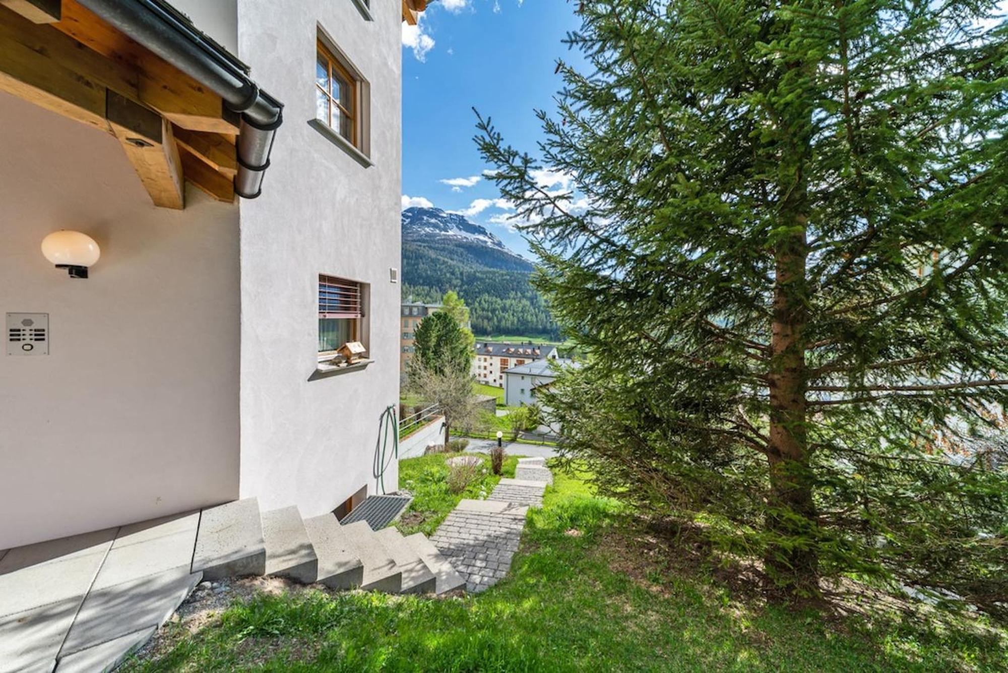 Chesa San Peider - Pontresina Apartment Bagian luar foto